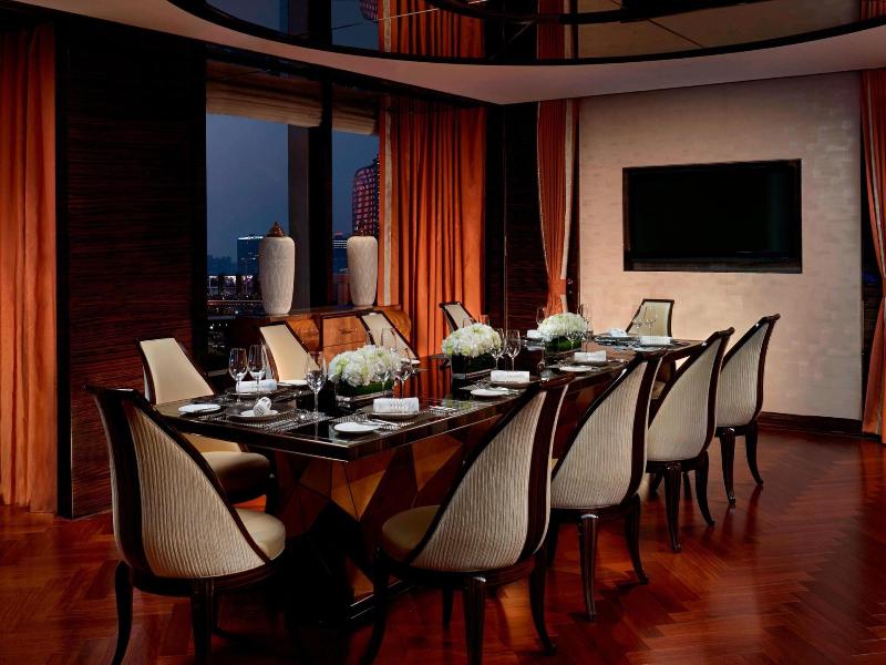 The Ritz-Carlton Shanghai, Pudong image