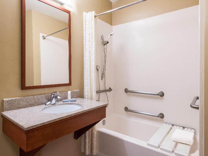 Candlewood Suites LAX Hawthorne by IHG image