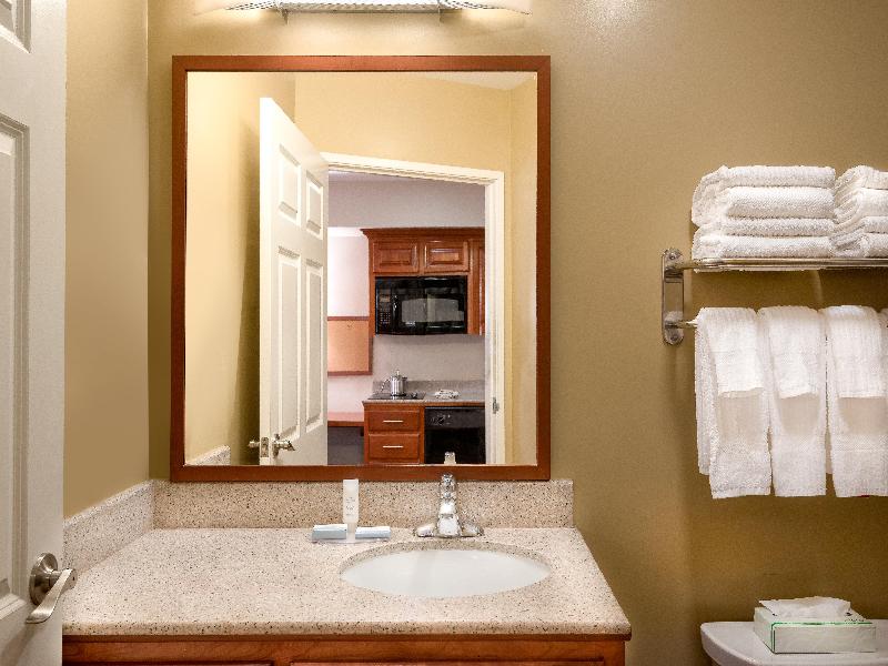 Candlewood Suites LAX Hawthorne by IHG image