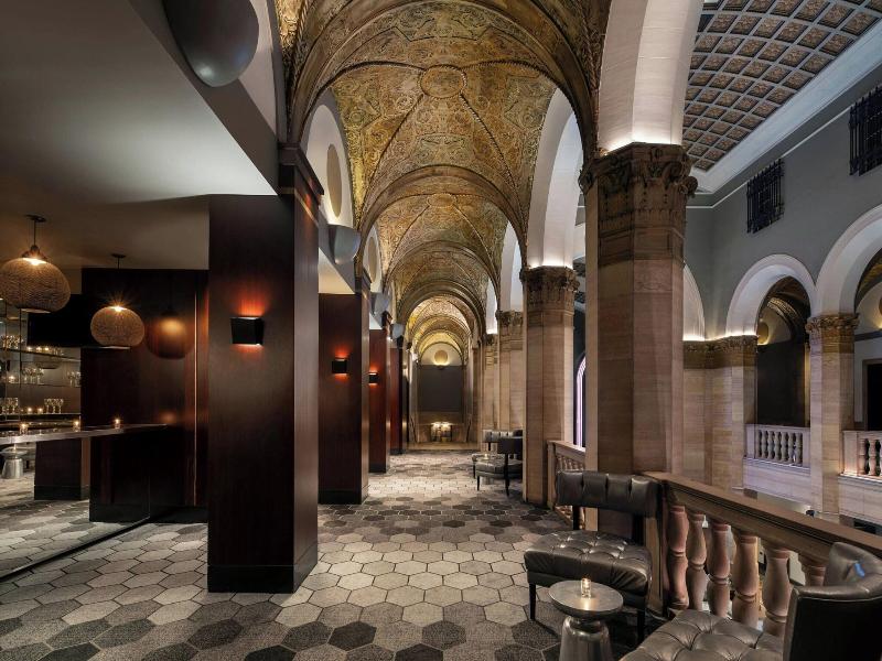 The Midland Hotel, Chicago, A Tribute Portfolio image