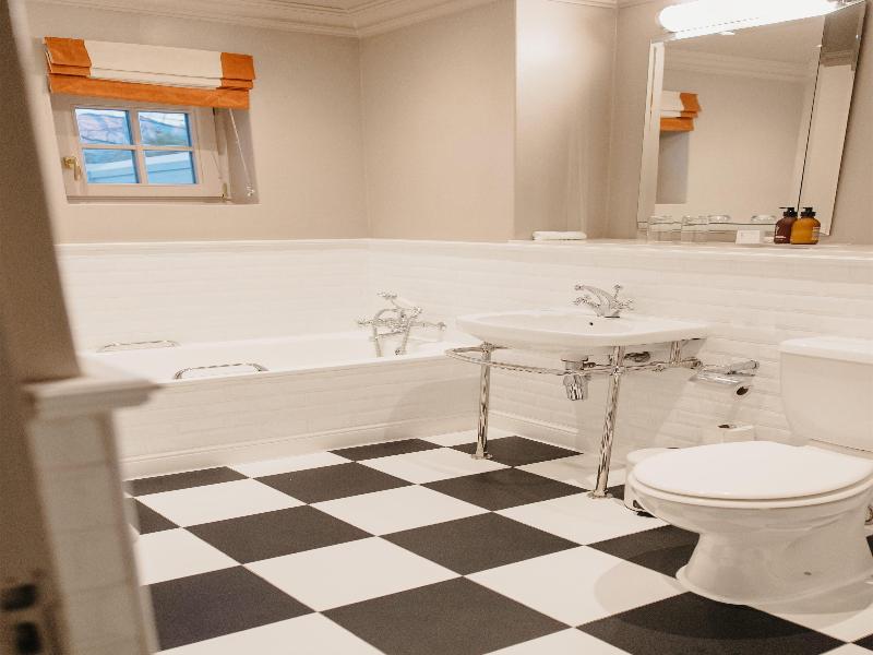 Erinvale Estate Hotel & Spa image