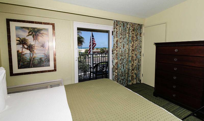 Treasure Island Hotel And Marina