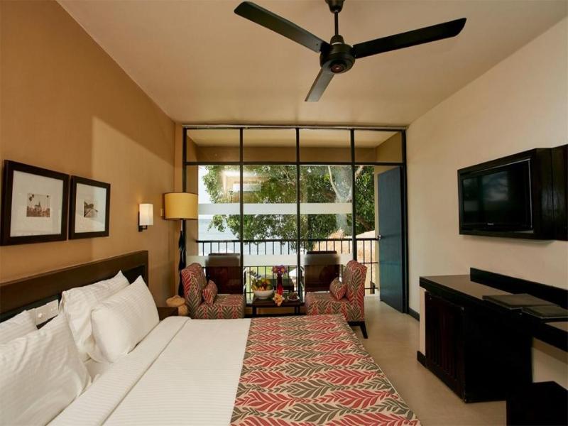EKHO Safari Tissa Hotel image
