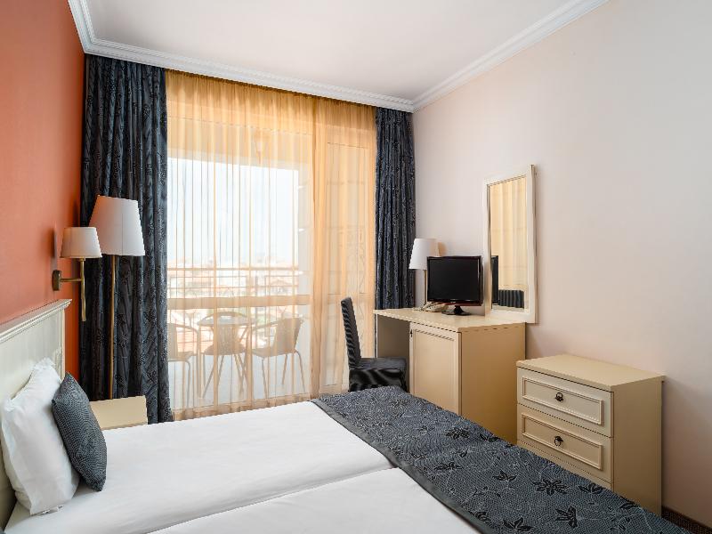 Festa Pomorie Resort image