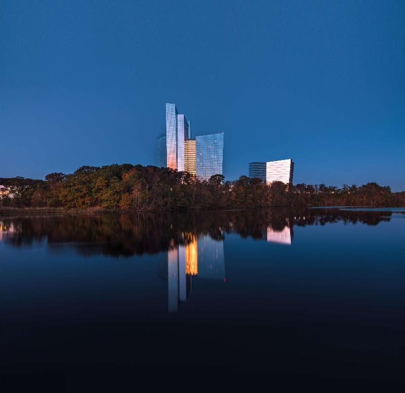 Mohegan Sun image