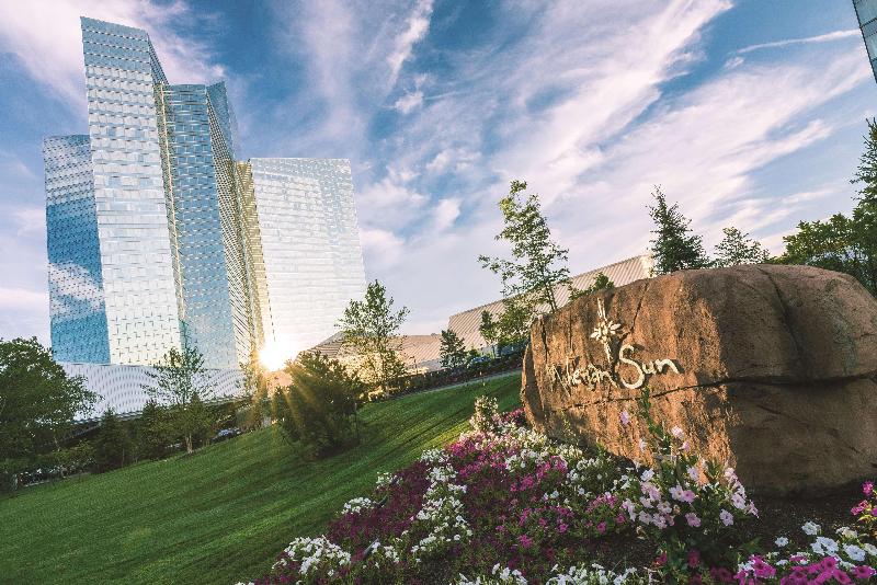 Mohegan Sun image