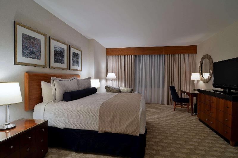 Mohegan Sun image