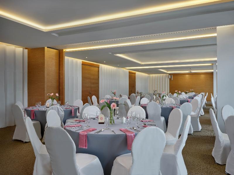 The Kee Resort & Spa image