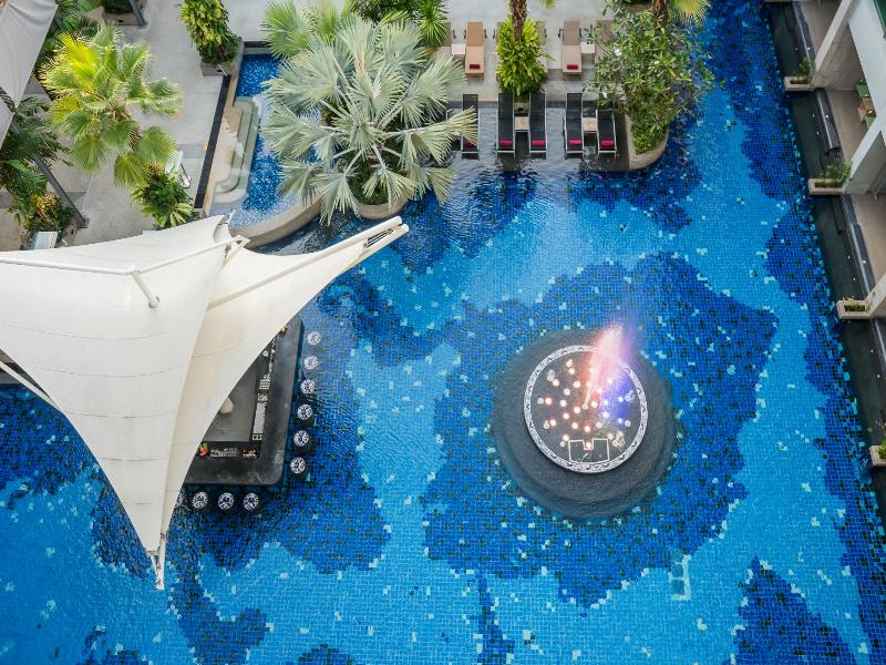 The Kee Resort & Spa image