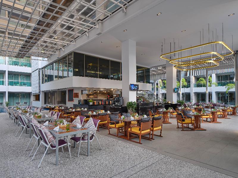 The Kee Resort & Spa image