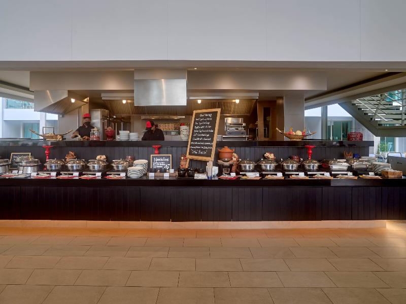The Kee Resort & Spa image