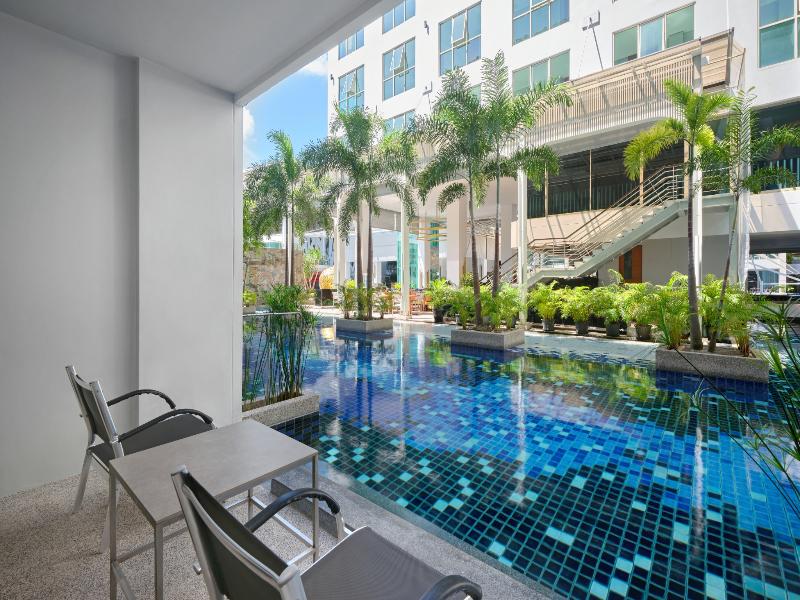 The Kee Resort & Spa image