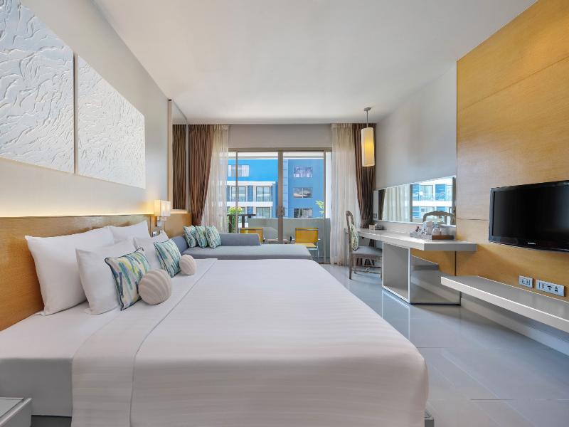 The Kee Resort & Spa image