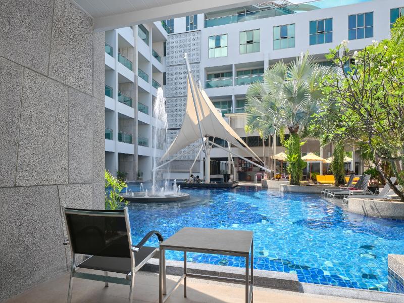 The Kee Resort & Spa image