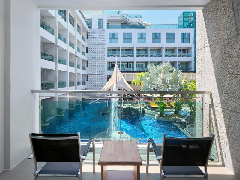 The Kee Resort & Spa image