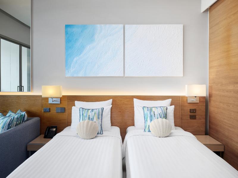 The Kee Resort & Spa image