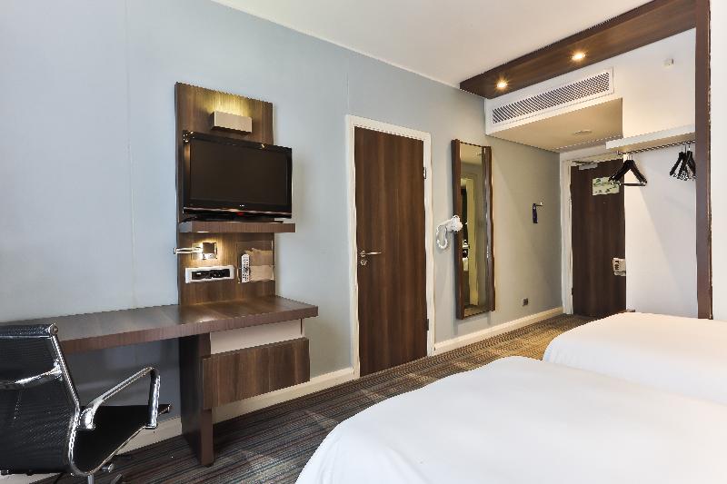 Holiday Inn Express Durban - Umhlanga image