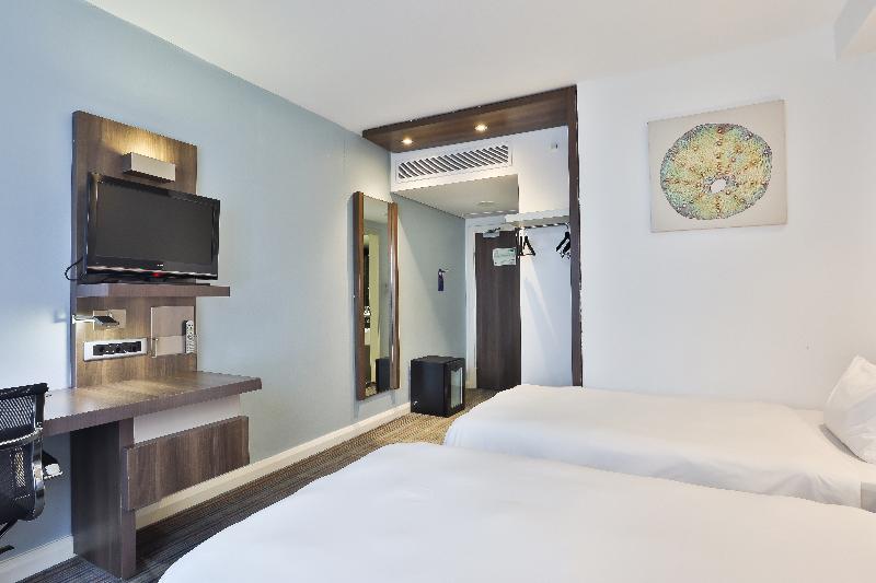 Holiday Inn Express Durban - Umhlanga image