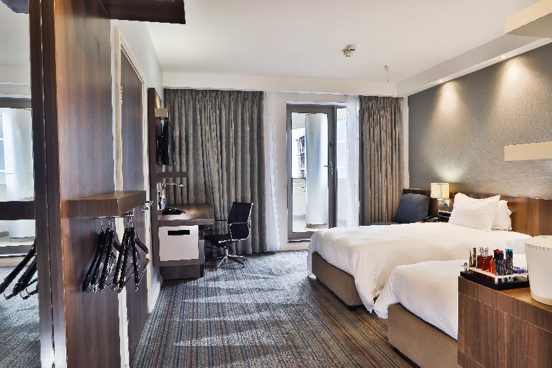 Holiday Inn Express Durban - Umhlanga image
