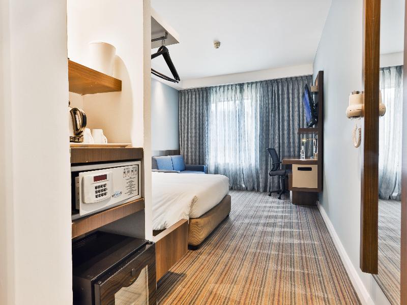 Holiday Inn Express Durban - Umhlanga image