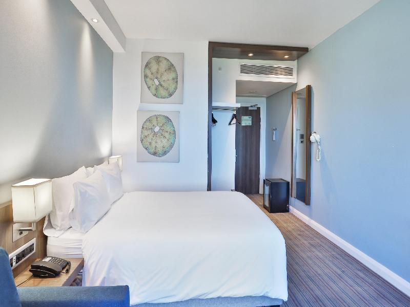 Holiday Inn Express Durban-Umhlanga image