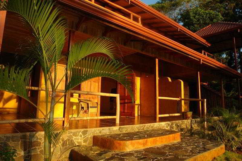 El Remanso Rainforest & Wildlife Lodge