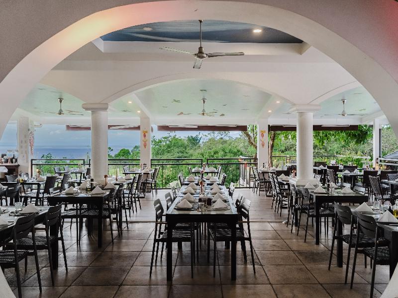 Shana by The Beach - Manuel Antonio image