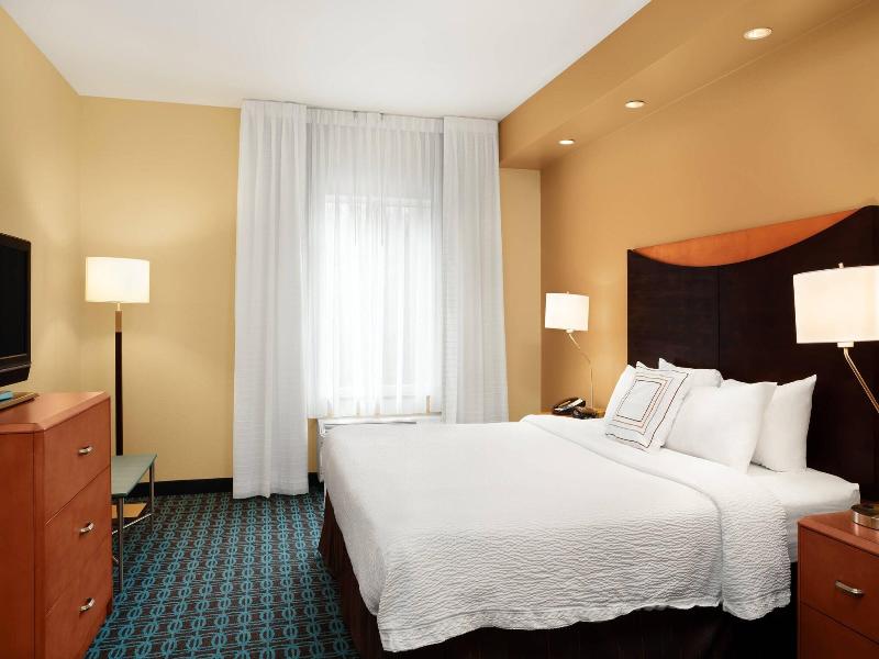 DOUBLE Accessible KING SIZE BED