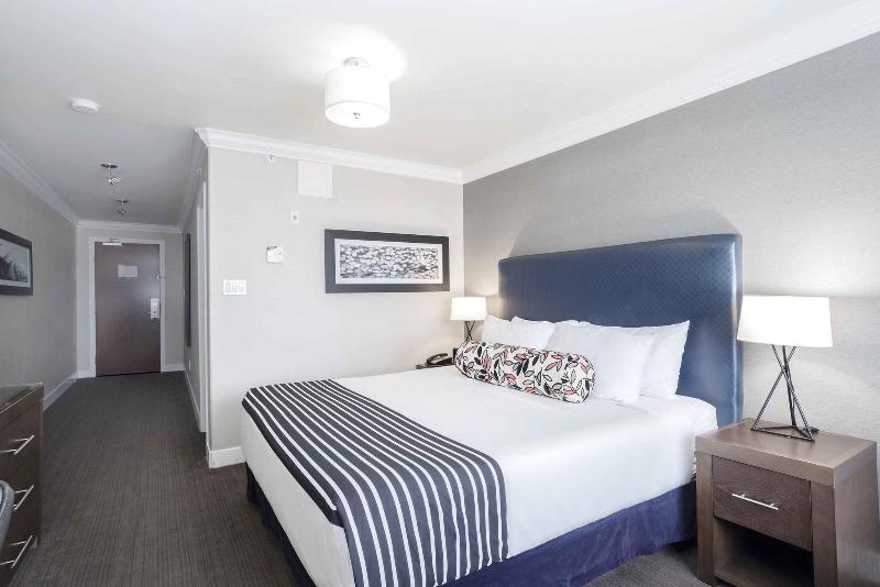 Sandman Signature Hotel & Resorts Prince George image
