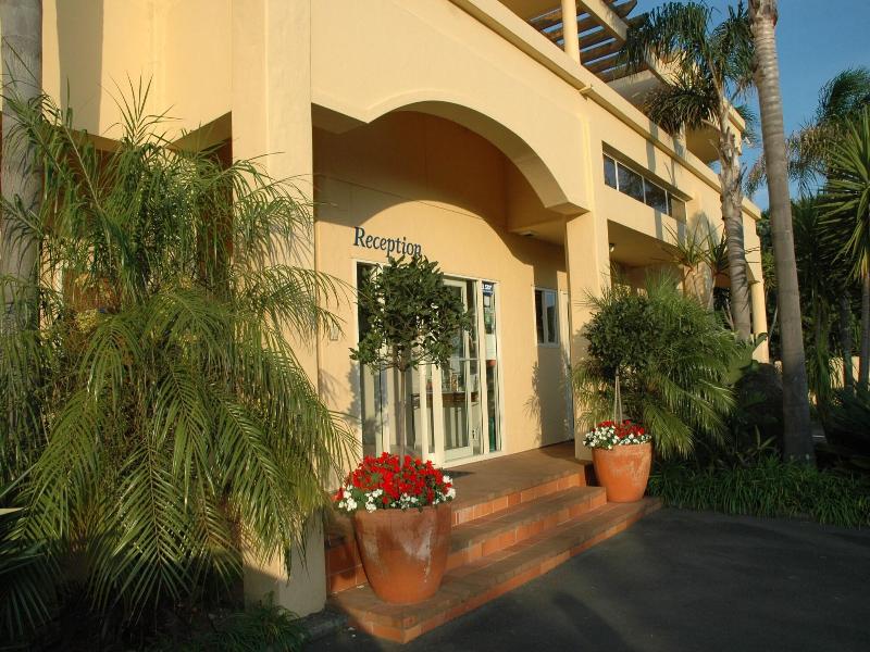 Ocean Beach Motor Lodge image