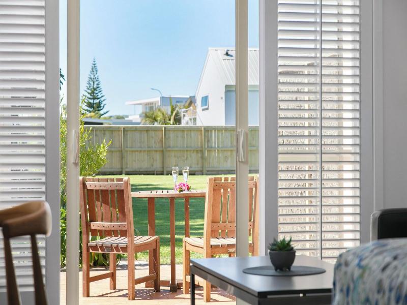 Ocean Beach Motor Lodge image