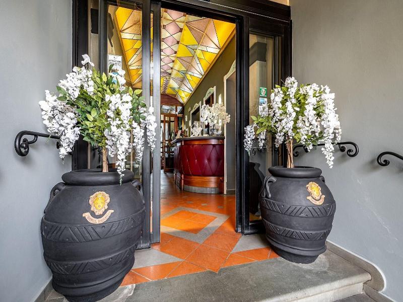 Grand Panama Hotel Firenze image