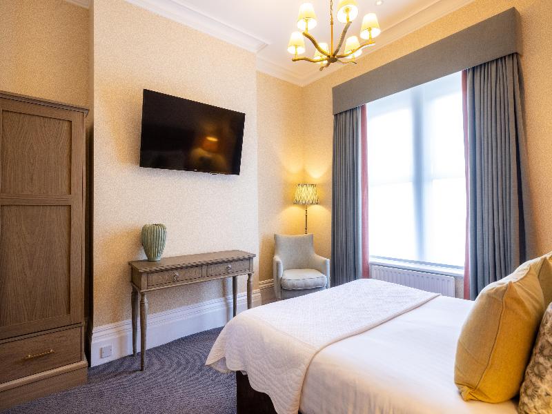 Best Western Plus The Connaught Hotel & Spa image