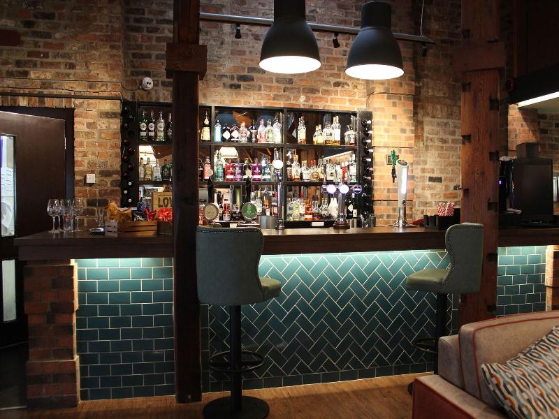 Middletons Hotel image