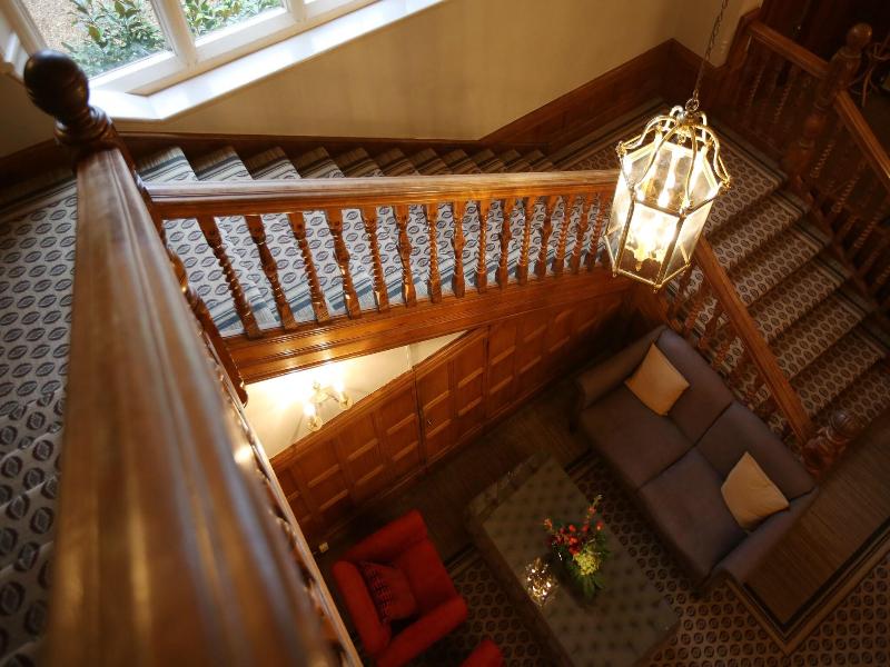 Hartsfield Manor image