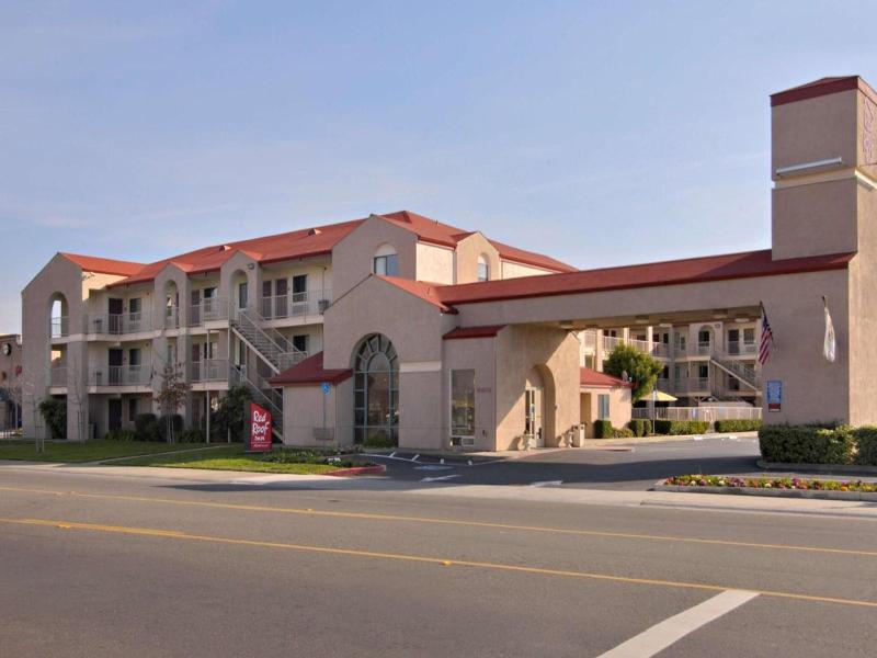 Red Roof Inn & Suites Rancho Cordova - Sacramento image