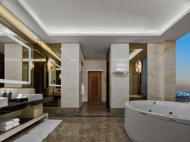 Hilton Beijing Capital Airport image