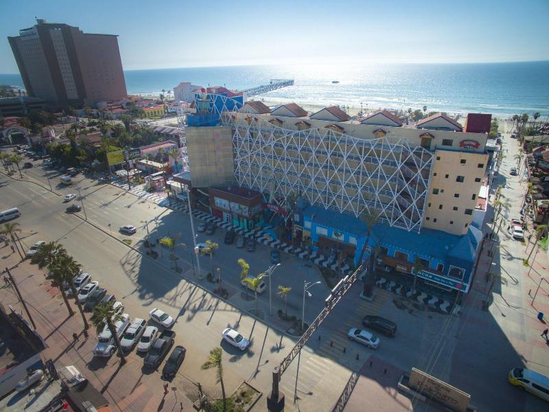 Festival Plaza Rosarito image