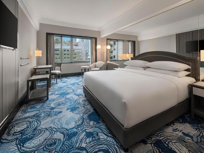 Sheraton Surabaya Hotel & Towers image