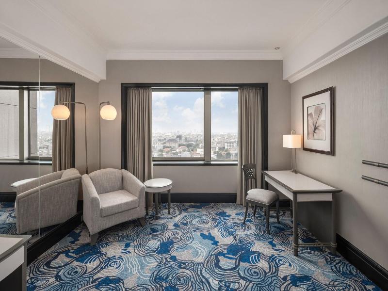 Sheraton Surabaya Hotel & Towers image