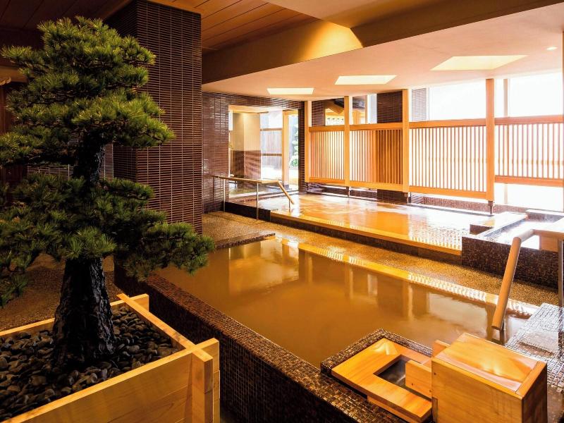 Kobe Bay Sheraton Hotel and Towers image