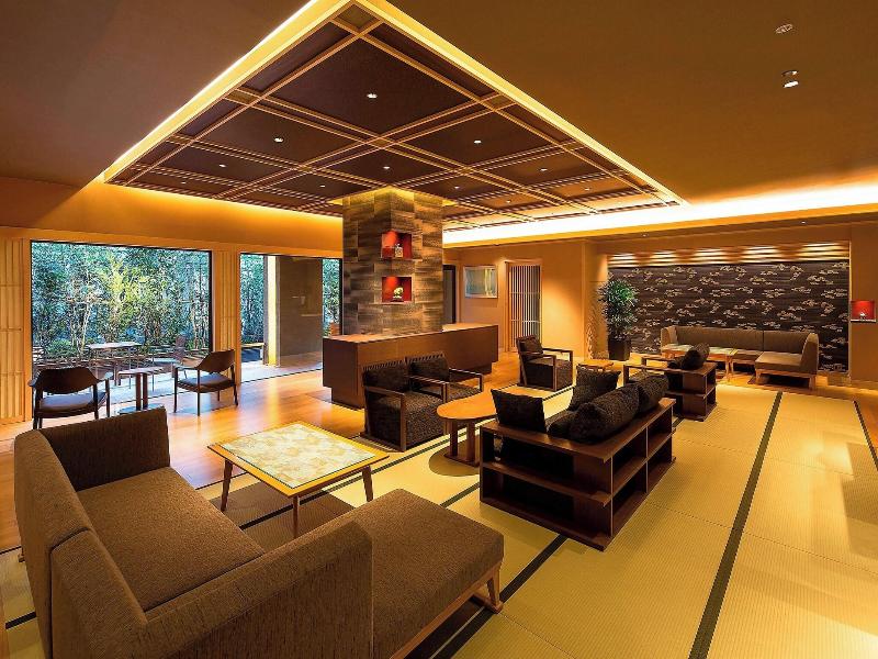 Kobe Bay Sheraton Hotel and Towers image