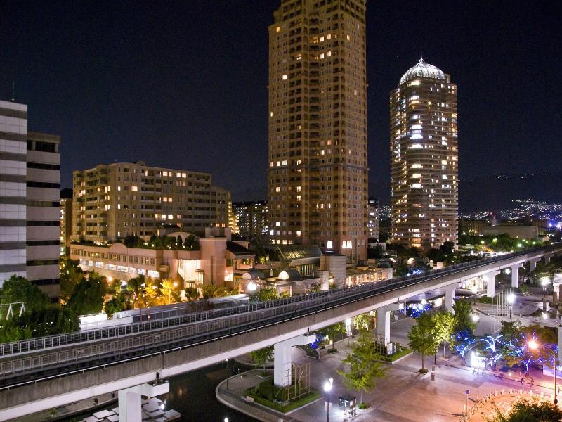 Kobe Bay Sheraton Hotel and Towers image
