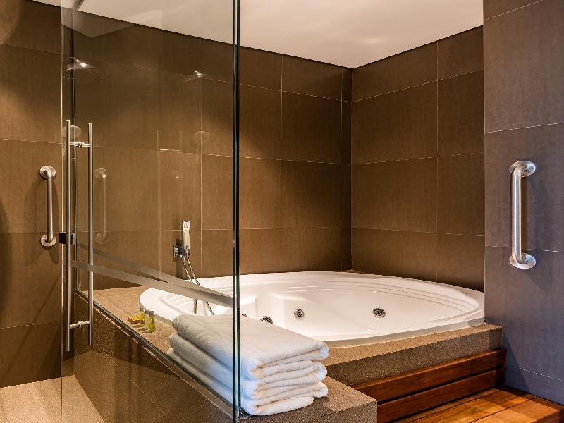DoubleTree by Hilton Bogotá Salitre AR image