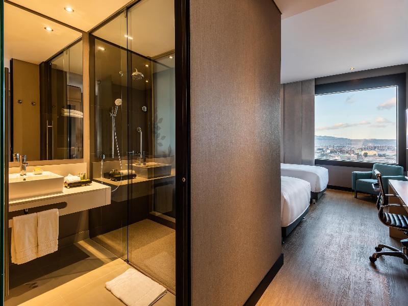 DoubleTree by Hilton Bogotá Salitre AR image