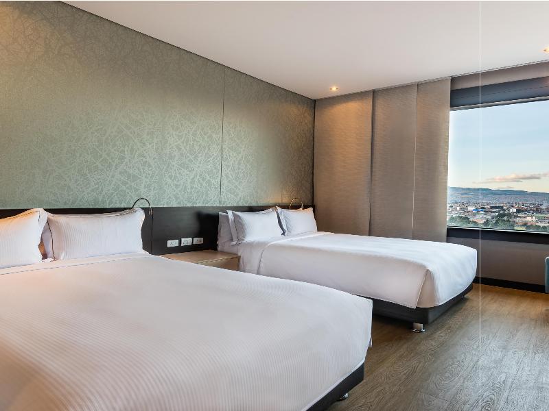 DoubleTree by Hilton Bogotá Salitre AR image