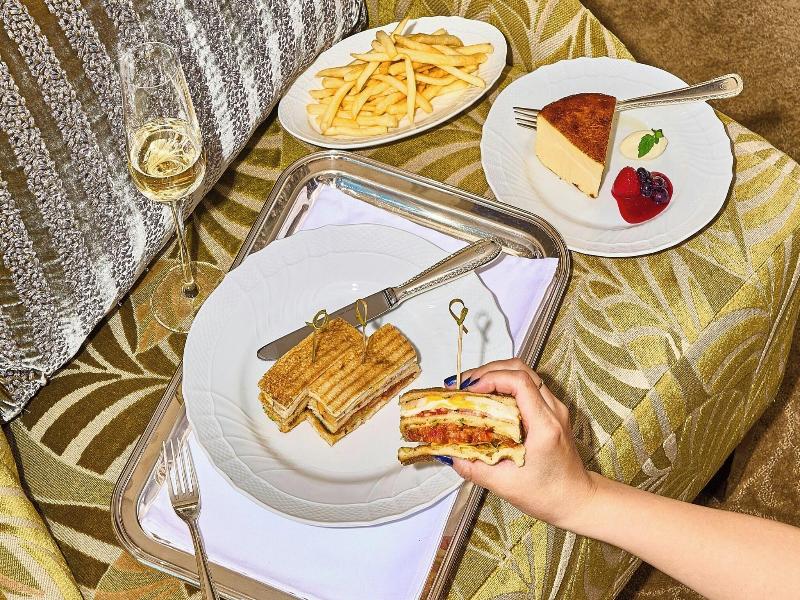 St Regis Osaka image