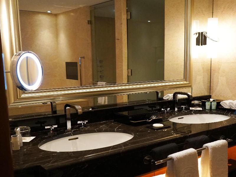 St Regis Osaka image