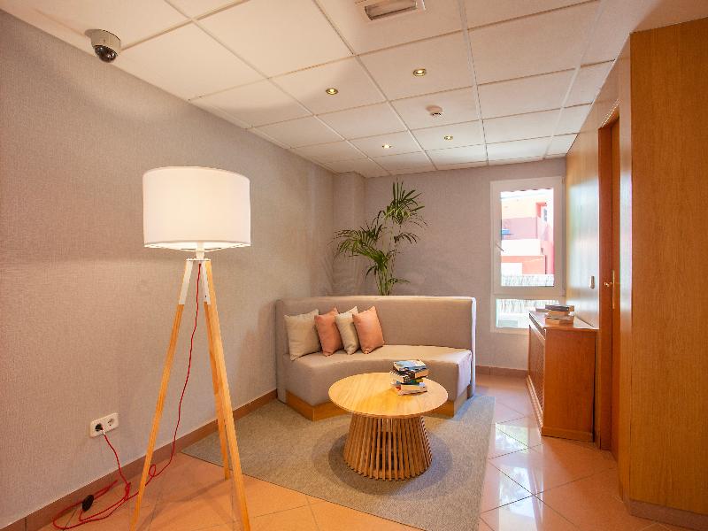 Hostal Residencia Sutimar — view