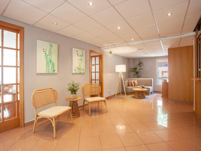 Hostal Residencia Sutimar image